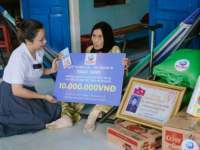 Hình ảnh đội ngũ hỗ trợ khách hàng 24/7 của Bắn Cá Hải Vương